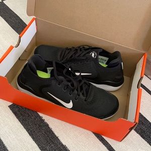 Nike men’s Free RN 2018. New in box!